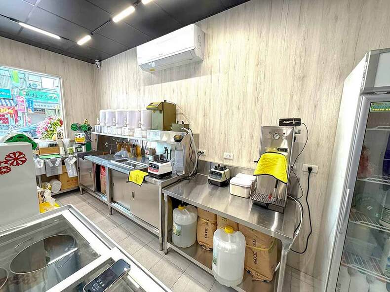 台中市太平區 貳拾/肆-樹孝店